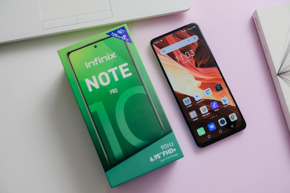 Mobile in Pakistan: Vivo, Infinix and Samsung